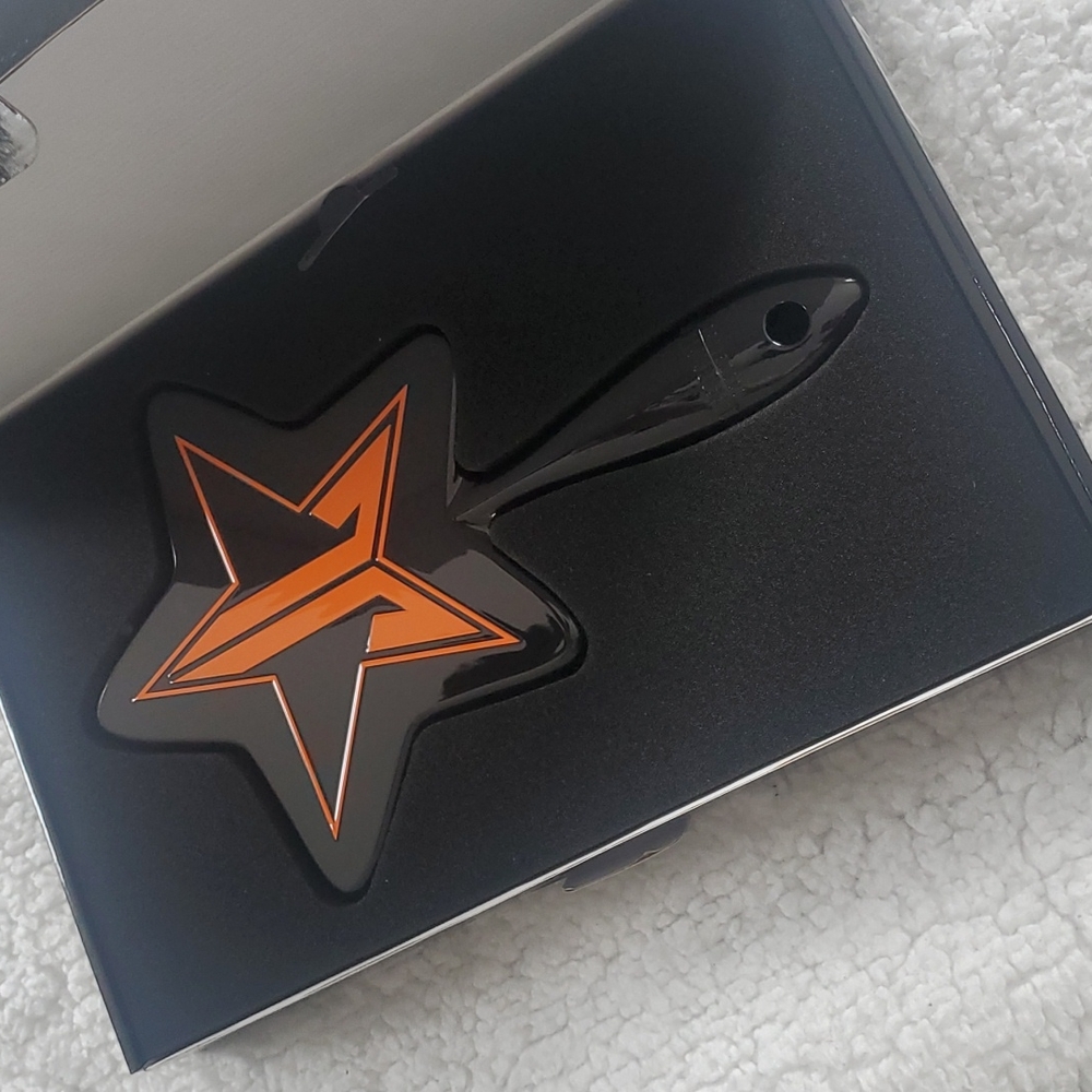 Jeffree Star Limited Edition Black Star Hand Mirror - Picture 8 of 11